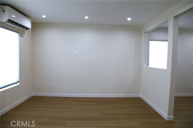 Foto del edificio - 2251 N Catalina St