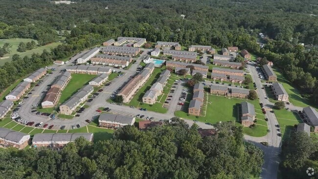  - Meadowbrook Apartments