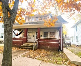 Building Photo - 223 W Lutz Ave