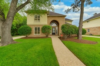 Building Photo - 1603 Leatherwood Dr