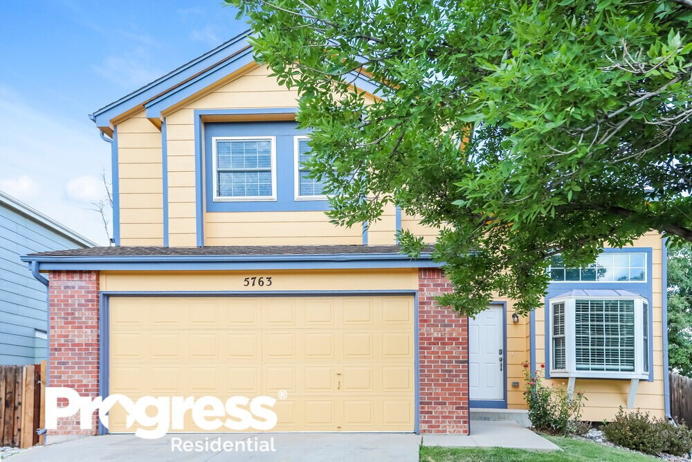 Foto principal - 5763 W 118th Pl