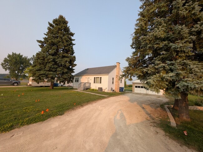 Building Photo - 2989 Monroe Rd