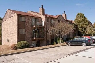 Building Photo - 22 Woodland Hills Dr