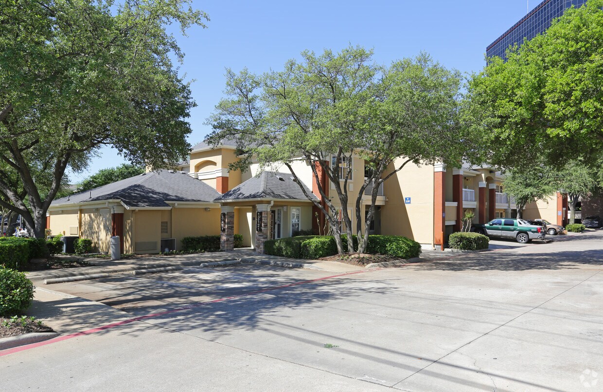 Furnished Studio Dallas Apartments 12121 Coit Rd Dallas, TX