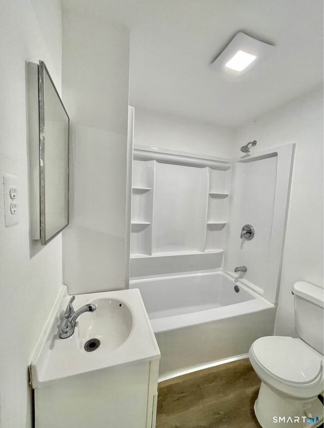 Foto del edificio - 449 Wilson St