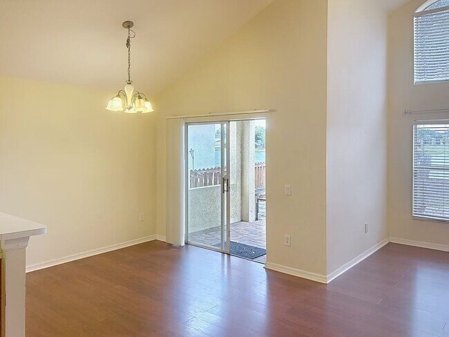 Foto del edificio - 12509 Lake Vista Dr