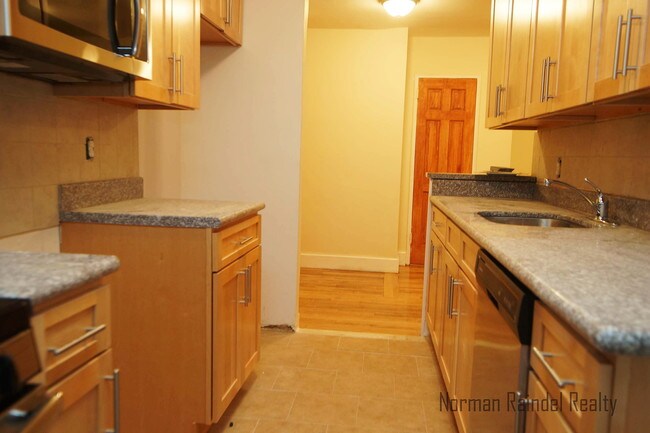Foto del edificio - 3255 Shore Pkwy