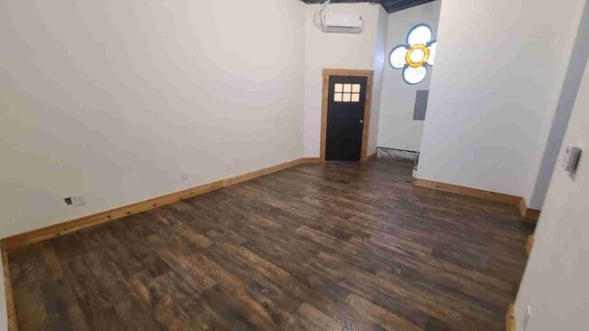 Building Photo - 32 E Utah Ave