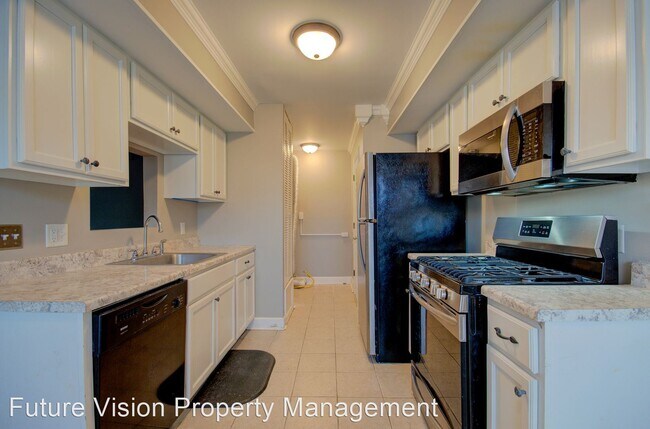 Building Photo - 2 br, 1.5 bath House - 2325 Aster Dr