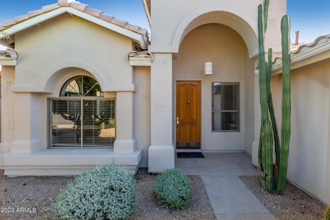 Building Photo - 9381 E Davenport Dr