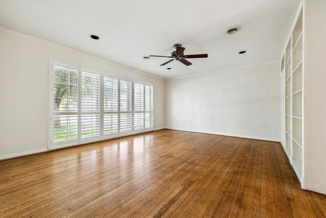 Foto del edificio - 5438 Pagewood Ln