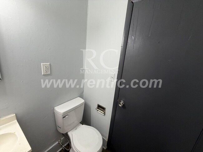 Foto del edificio - 630 South-