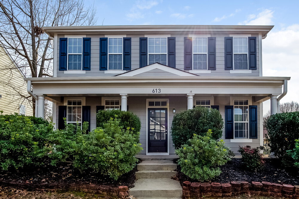 Primary Photo - 613 Brookwater Dr