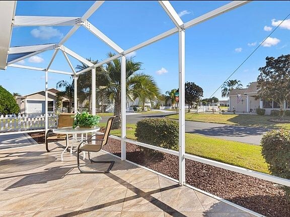 Foto del edificio - 930 Margaux Trail