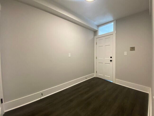 Foto del edificio - 116 Marginal St