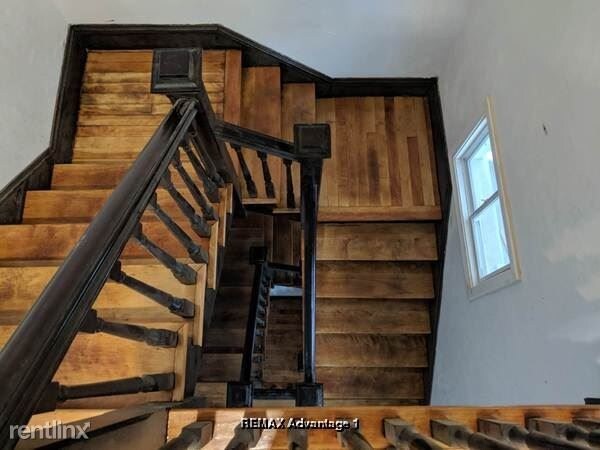 Building Photo - 3 br, 2 bath Apartment - 129 Warner Ave