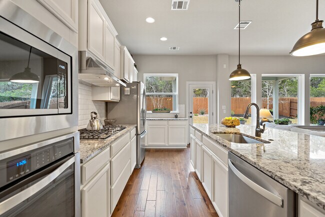 Building Photo - 362 Dayridge Dr