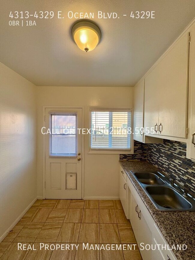 Foto del edificio - 4313-4329 E. Ocean Blvd.-4329E