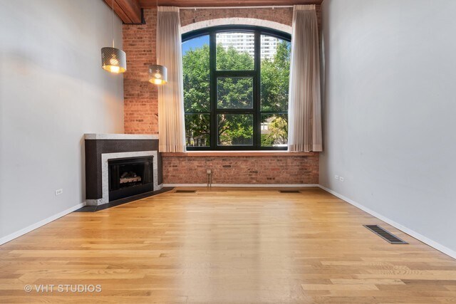 Foto del edificio - 1727 S Indiana Ave