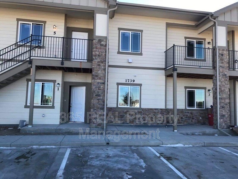 1739 Westward Cir Unit 3, Eaton, CO 80615 Condo for Rent in Eaton, CO