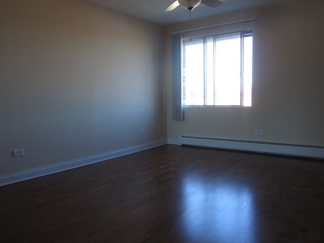 Foto del edificio - 940 E Old Willow Rd