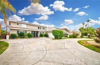 Building Photo - 5621 Lockhaven Dr