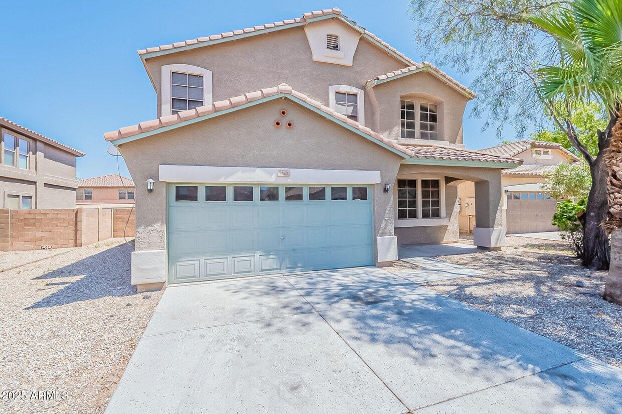 Primary Photo - 3122 W Apollo Rd