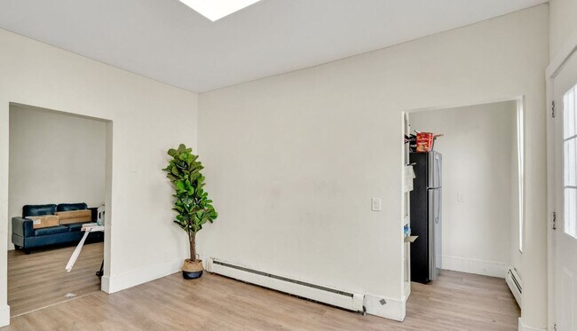Photo - 18 Ashford St., Apartment