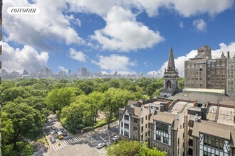 Building Photo - 372 Central Park W