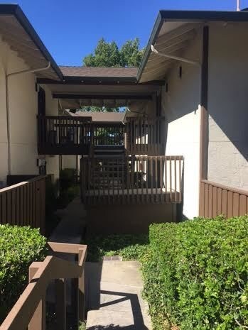 Building Photo - 1707 Mahogany Way