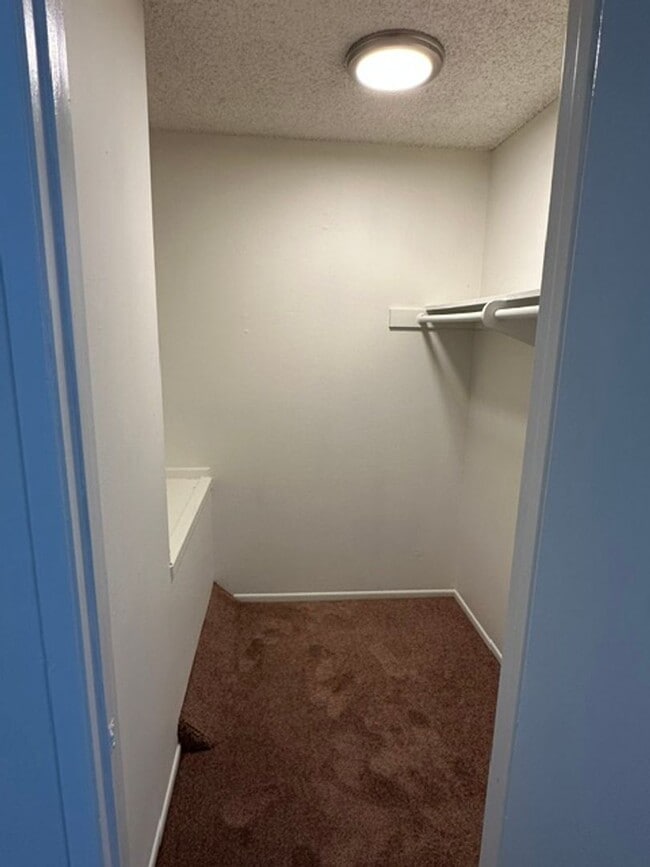 Building Photo - $300 MOVE-IN BONUS! 2 BEDROOM MARINA VILLAGE TOWNHOUSE IN PORT HUENEME