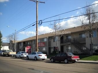 Primary Photo - 501 Greenfield Dr