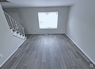 Building Photo - The Groves Apartments and Townhomes