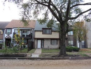 Building Photo - 15543 Weldon Dr