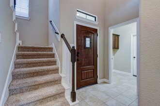 Building Photo - 25151 Alina Ln