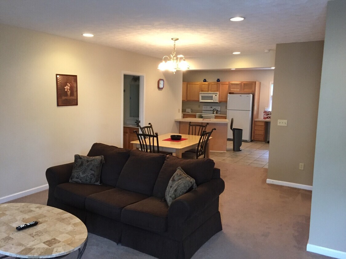 Foto principal - 3030 Peppers Ferry Rd NW