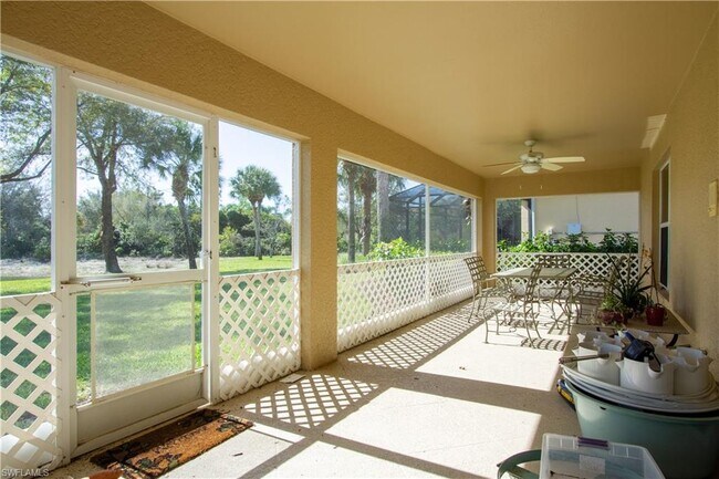 Building Photo - 6428 Waverly Green Way