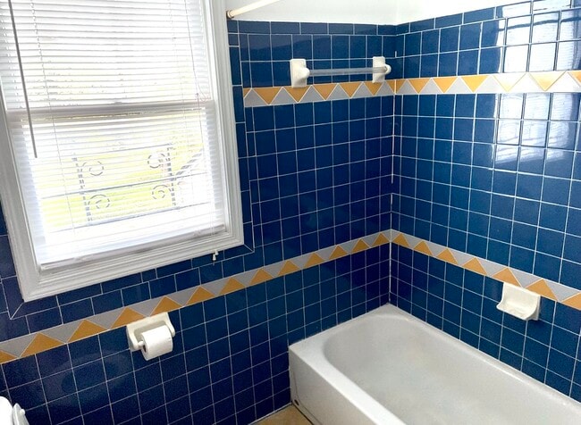 Baño - 427 Eleanor Ave