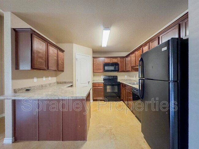 Building Photo - 4825 Deep Drive
