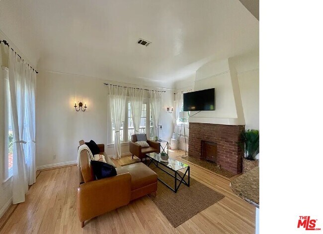 Foto del edificio - 1028 4th St