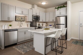 Building Photo - Villas at Pleasant Ave - 55+