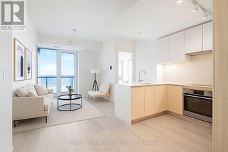 Building Photo - 3071 Trafalgar Rd