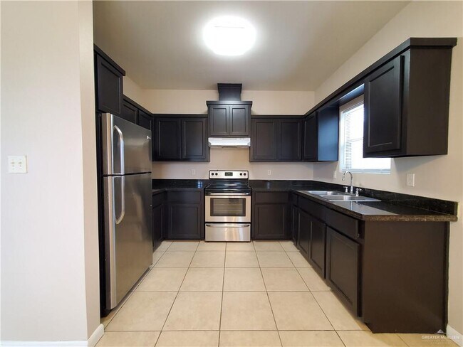 Foto del edificio - 4808 N Ebony St