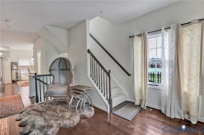 Foto del edificio - 3900 Liesfeld Pl