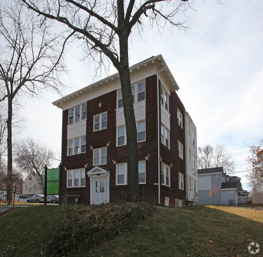 Foto del edificio - Terrace Park Apartments