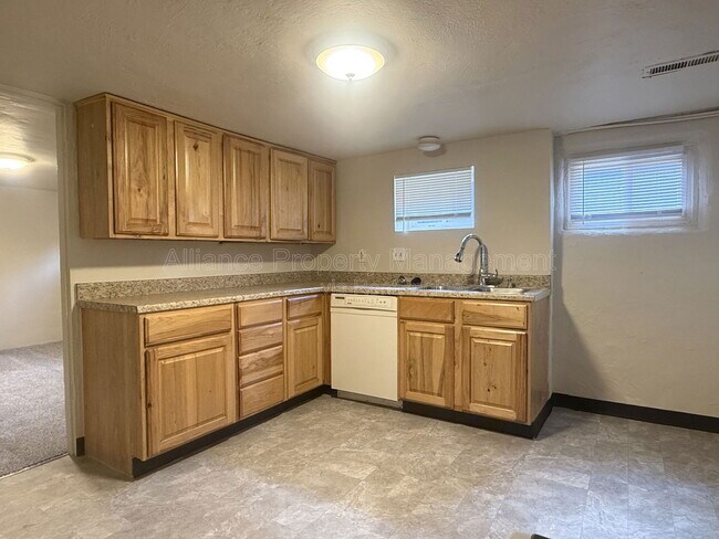 Foto del edificio - 322 Farragut Ave