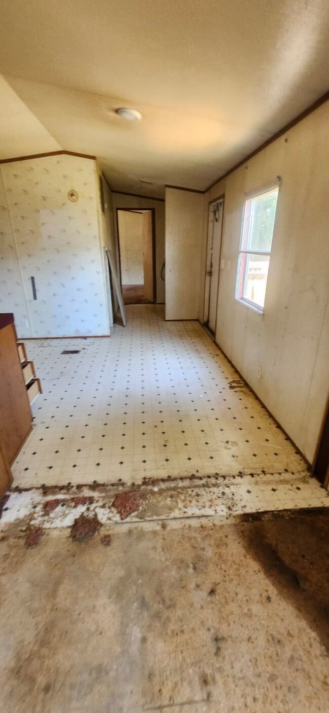 Building Photo - 8364 Cedar St