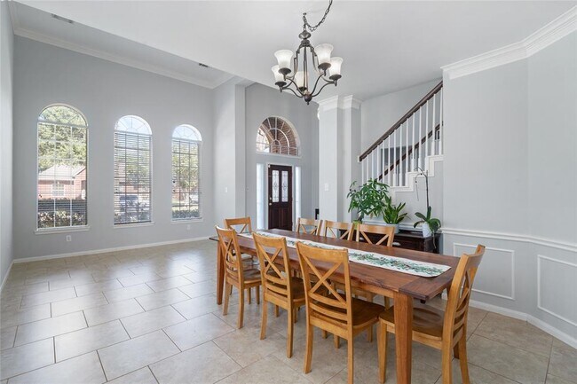Building Photo - 20727 Fawnbrook Ct