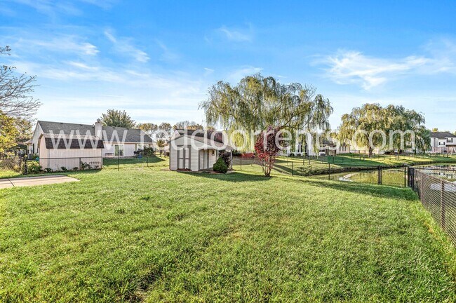 Foto del edificio - View this Property Today!