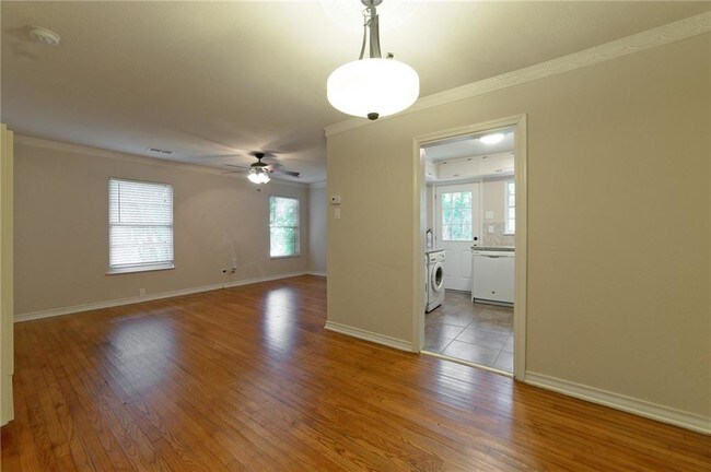Building Photo - 6525 St Moritz Ave